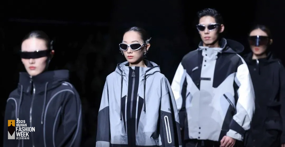 时尚洞鉴 | 潮尚与实穿共生，女装成衣引领消费新潮流